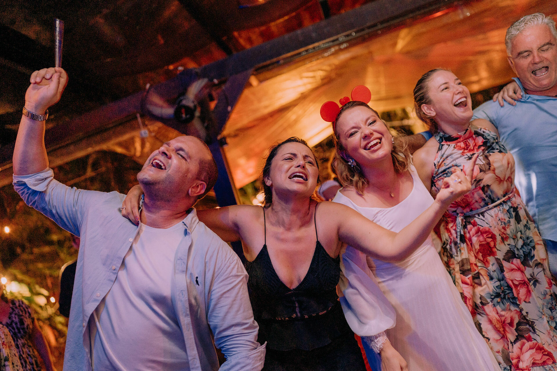 Foto Deborah e Luciano - Casamento na Ilha do Mel - Imagem 47