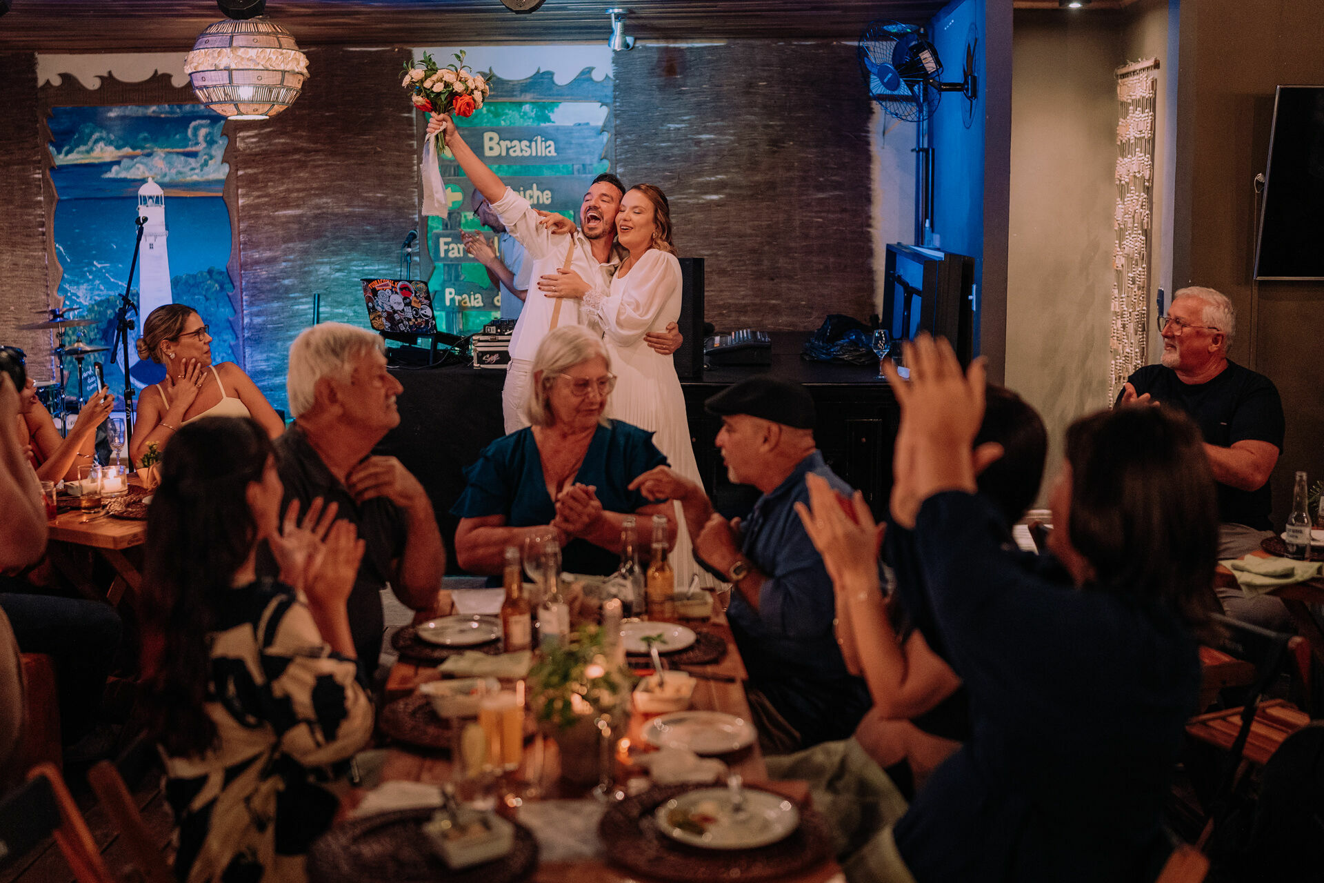 Foto Deborah e Luciano - Casamento na Ilha do Mel - Imagem 38