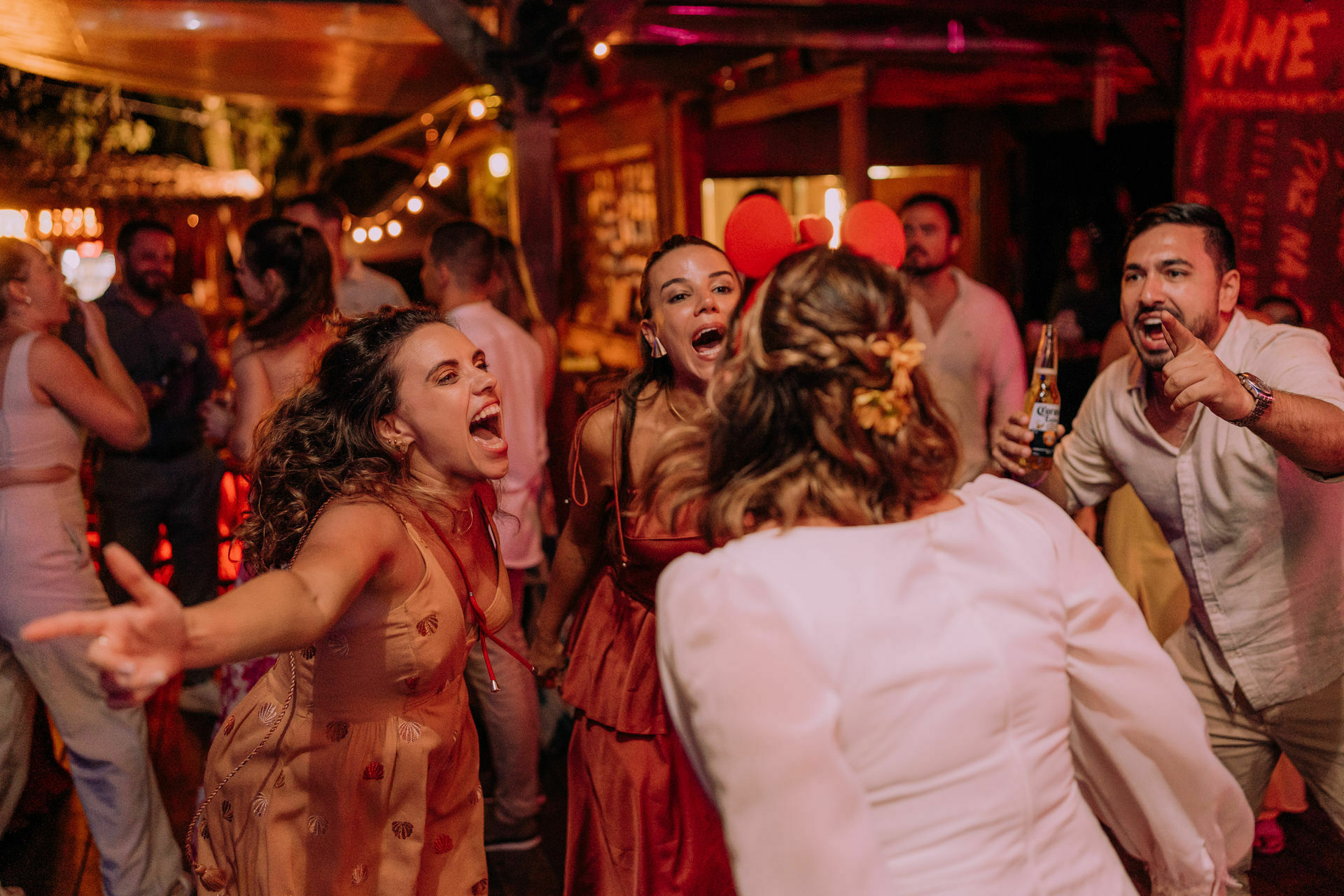 Foto Deborah e Luciano - Casamento na Ilha do Mel - Imagem 46
