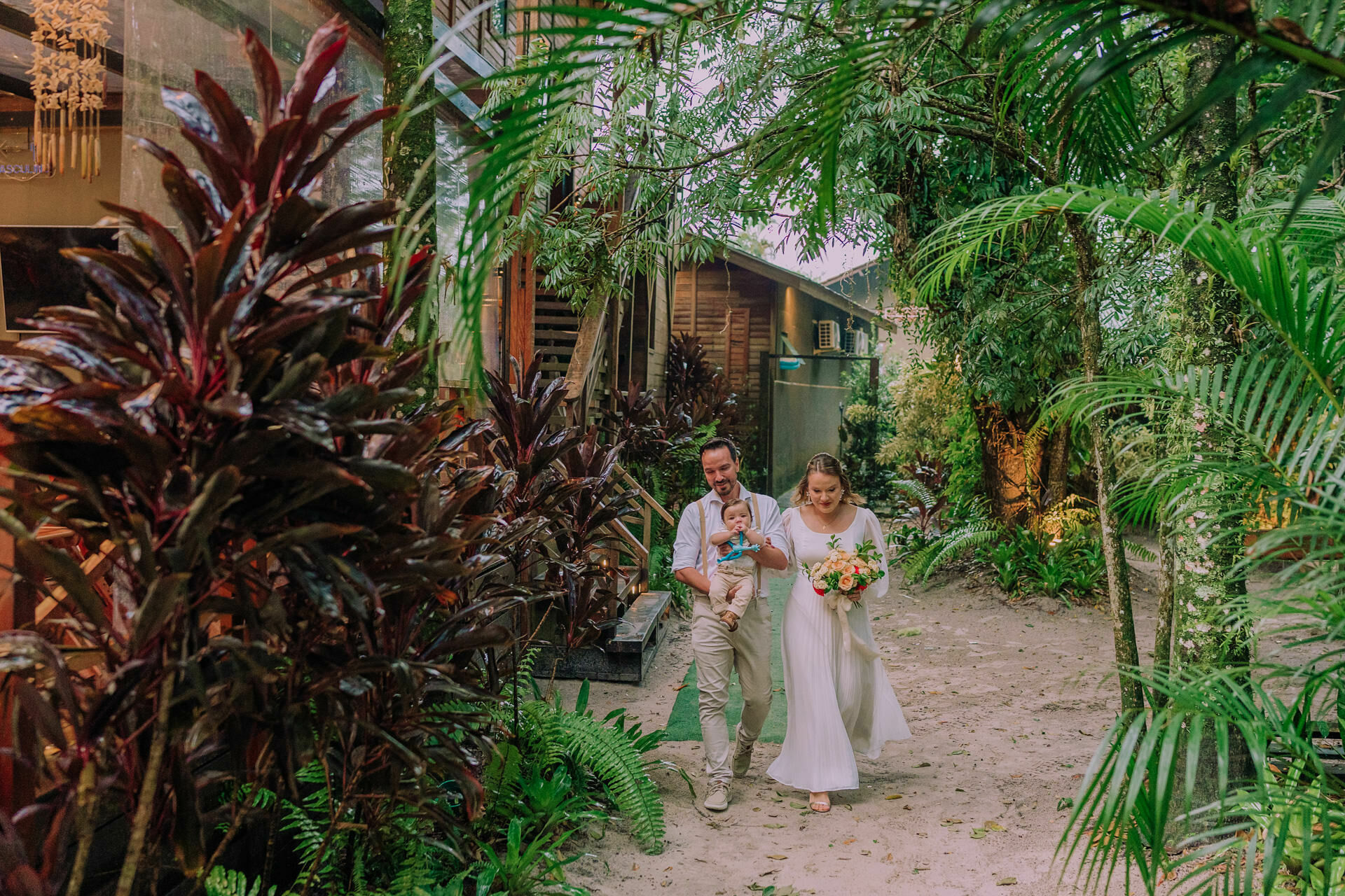 Foto Deborah e Luciano - Casamento na Ilha do Mel - Imagem 19